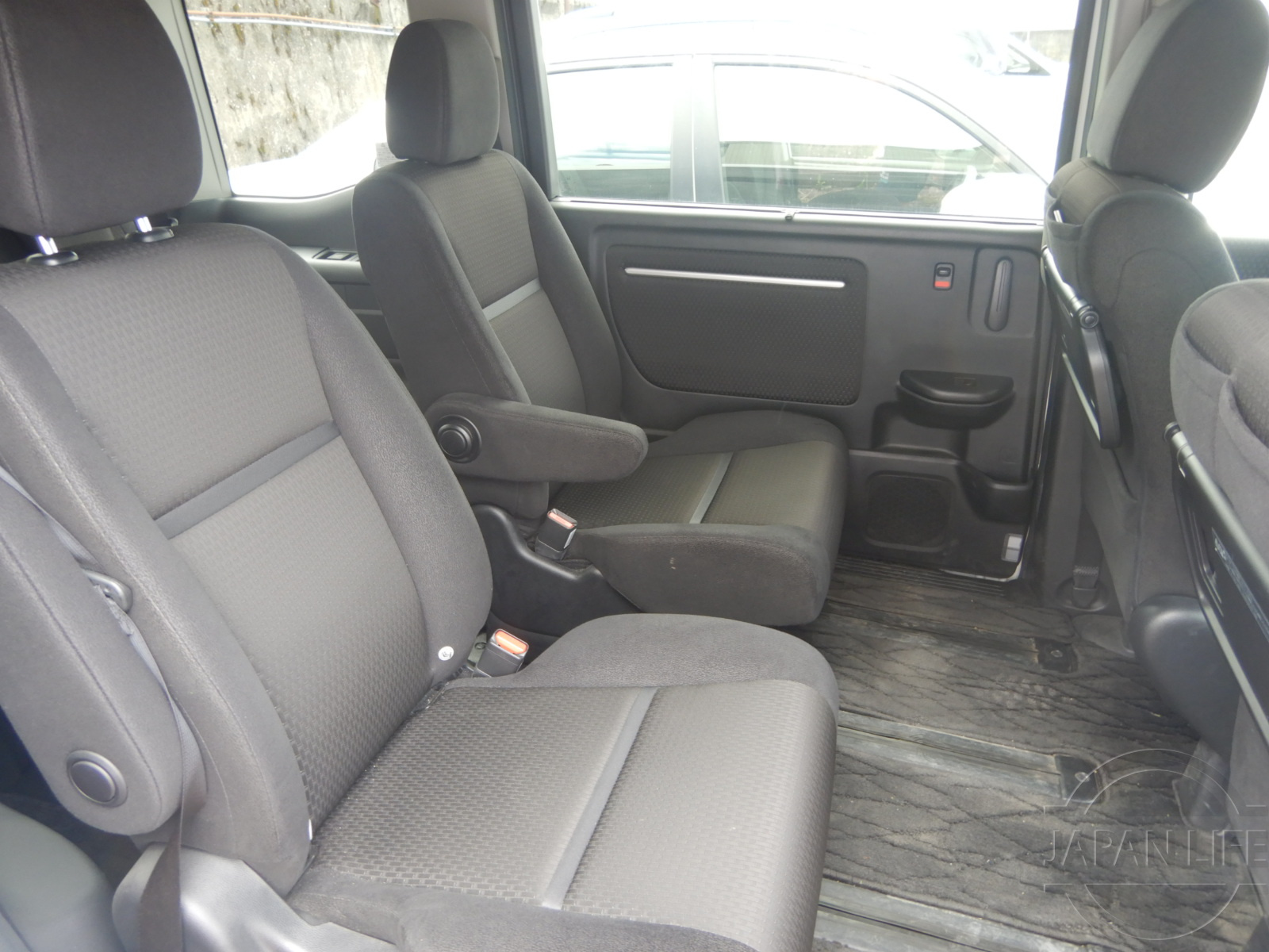 Фото Honda Stepwgn - Japan Life 