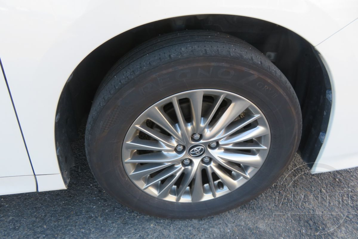 Фото Toyota Alphard Hybrid 2.5 SR 4WD - Japan Life 