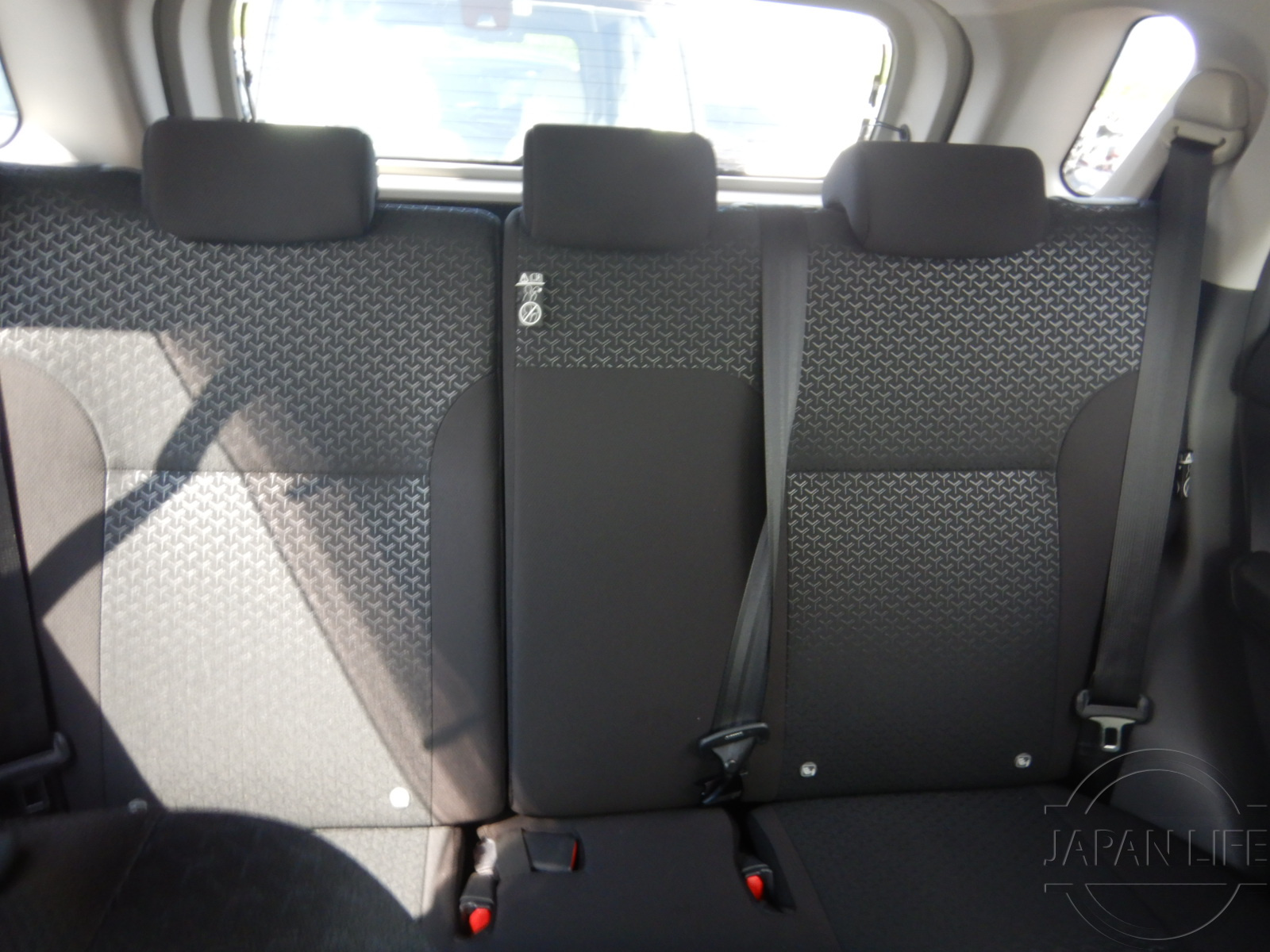 Фото Daihatsu Rocky - Japan Life 