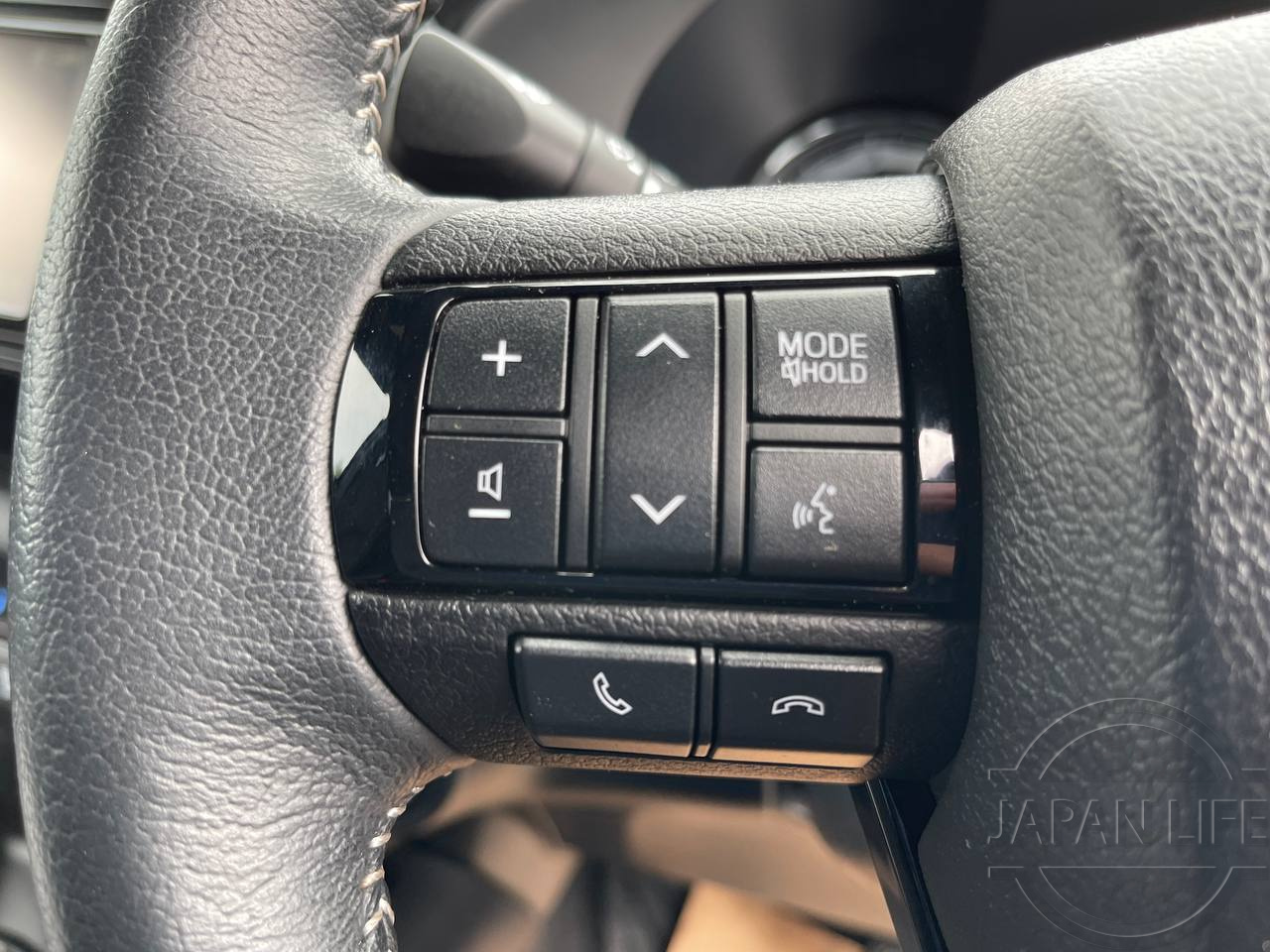 Фото Toyota Hilux - Japan Life 