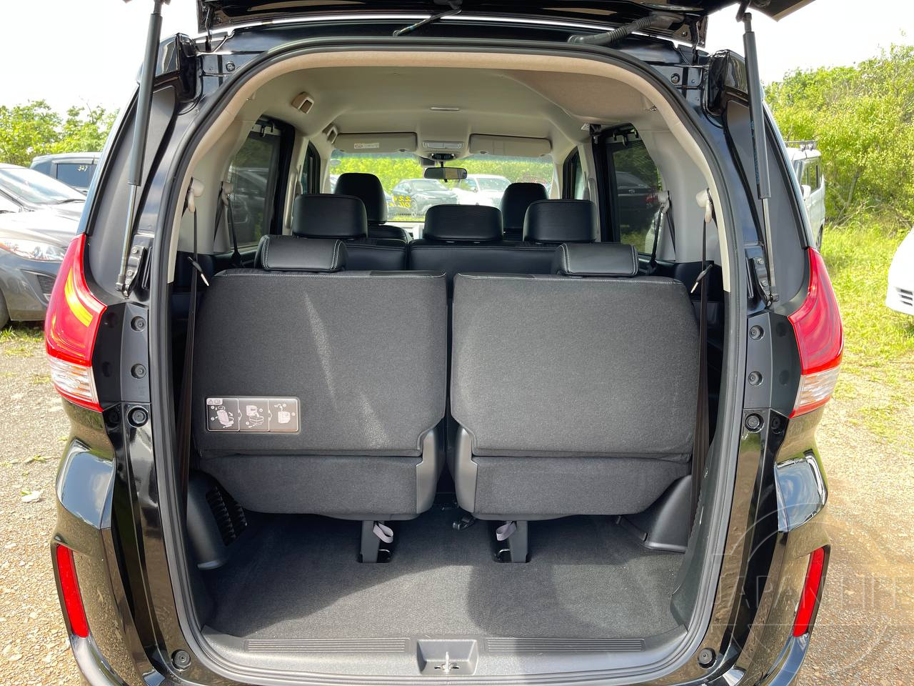 Фото Honda Freed - Japan Life 