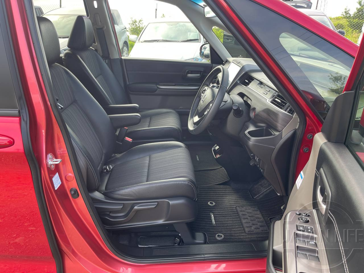 Фото Honda Freed - Japan Life 