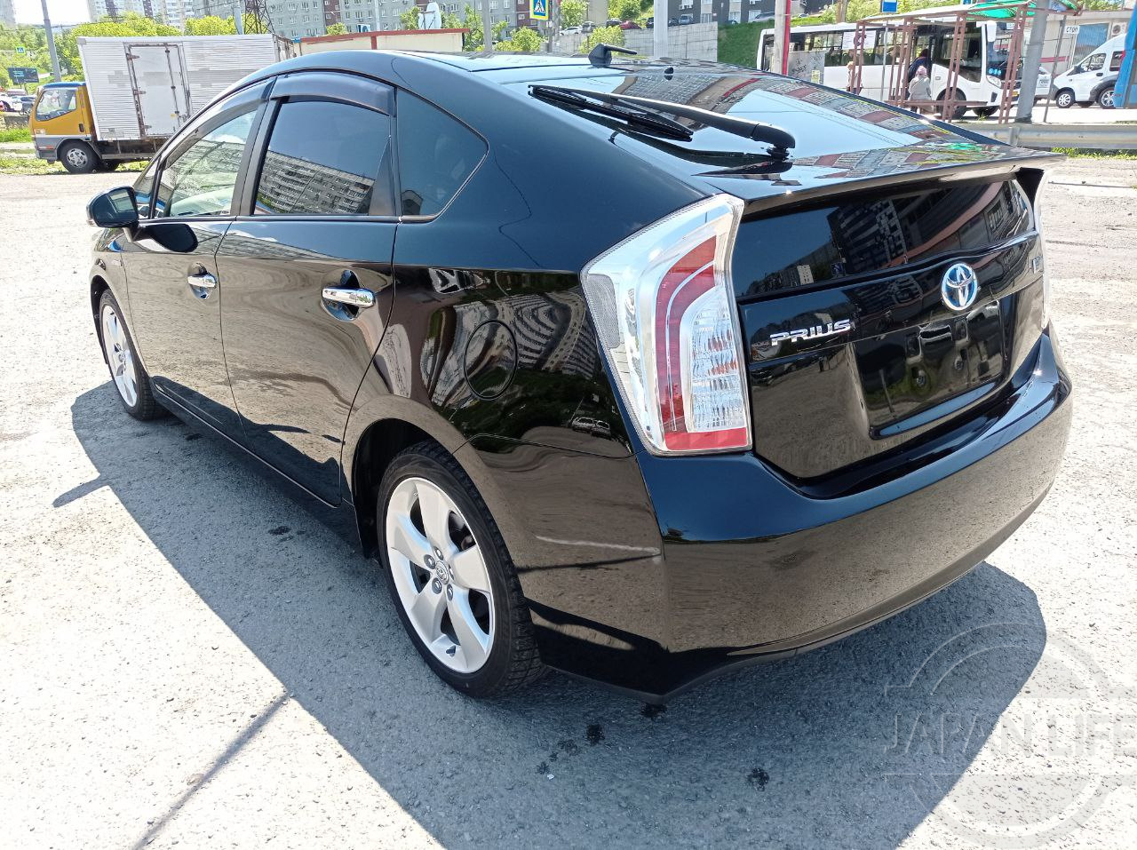 Фото Toyota Prius - Japan Life 