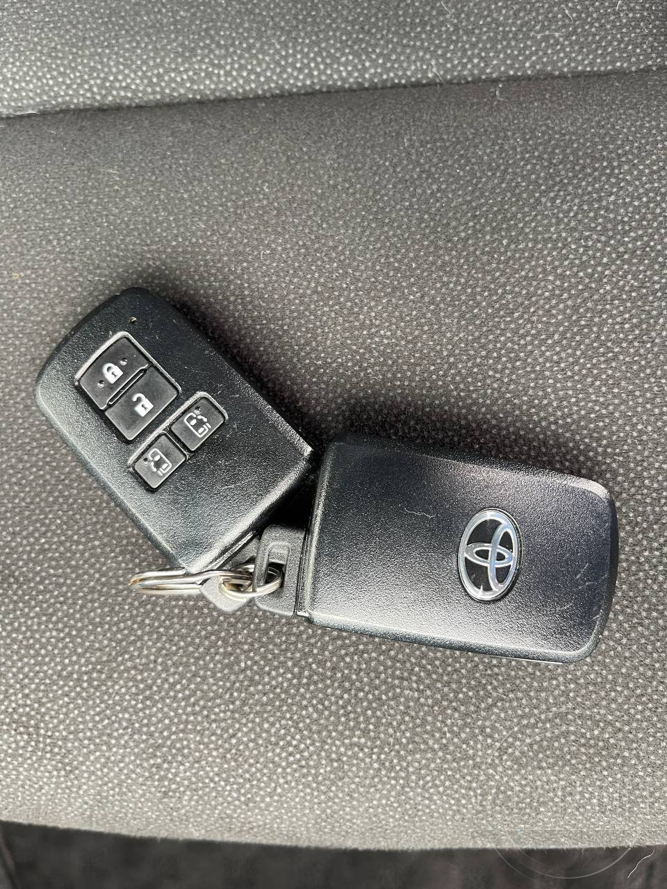 Фото Toyota Noah - Japan Life 