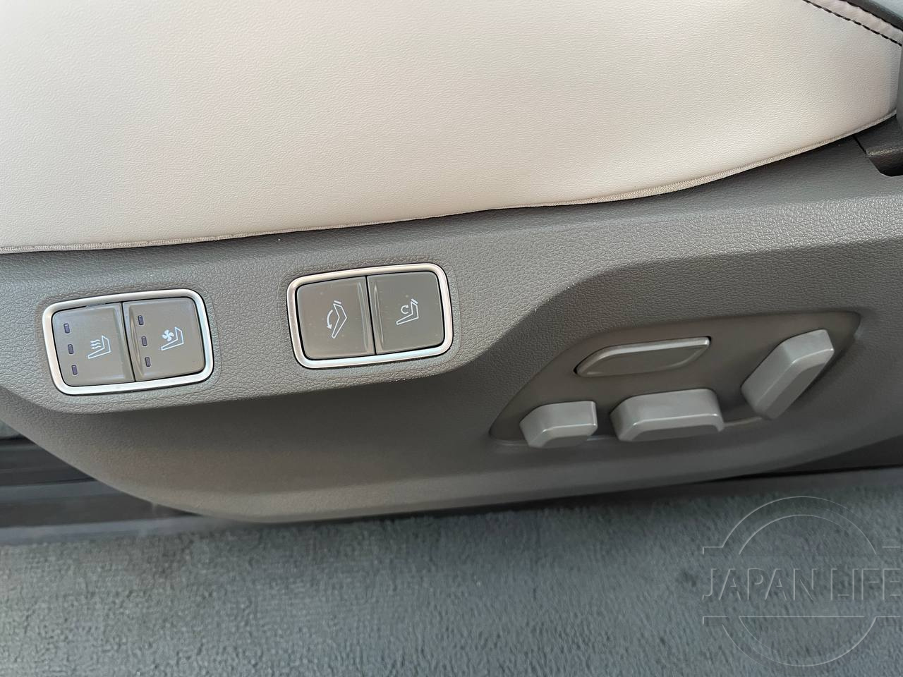 Фото Hyundai Staria - Japan Life 