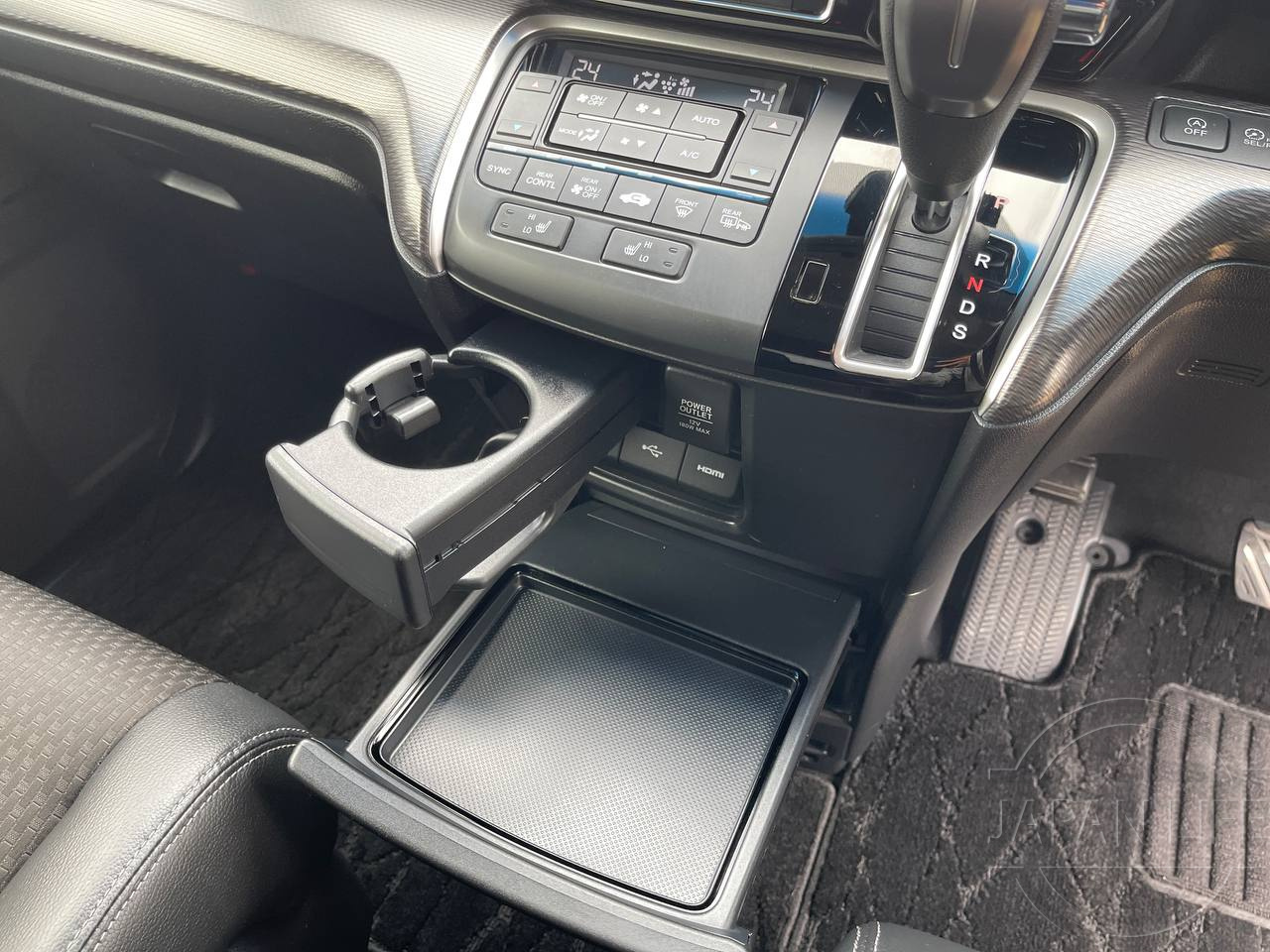 Фото Honda Stepwgn - Japan Life 