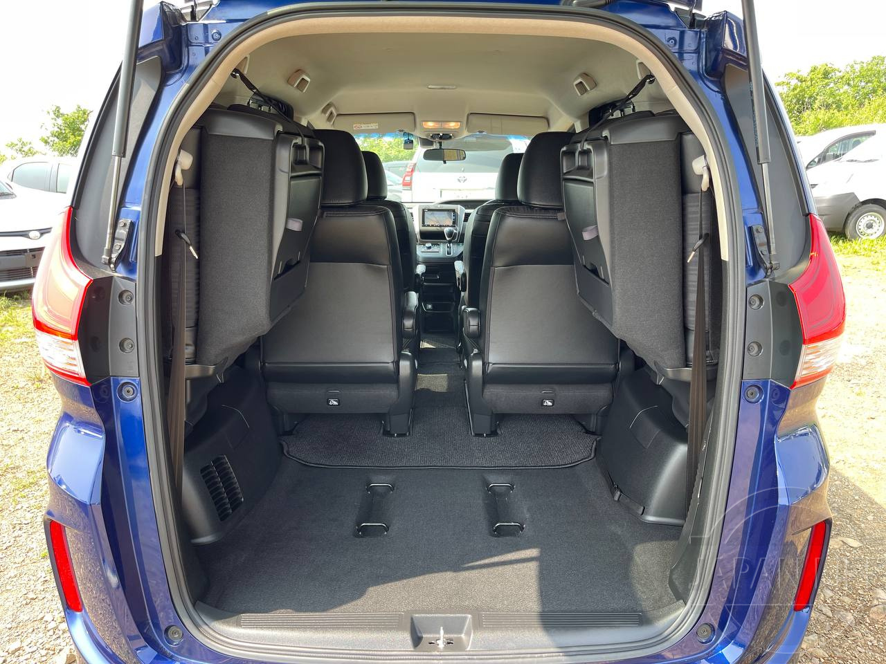 Фото Honda Freed - Japan Life 