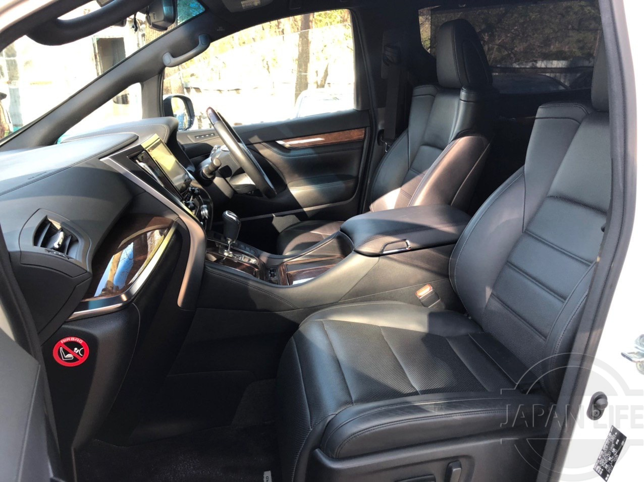 Фото Toyota Alphard Executive Lounge - Japan Life 