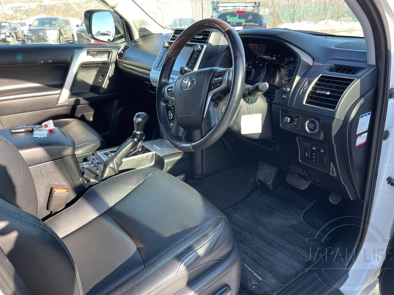 Фото Toyota Land Cruiser Prado - Japan Life 