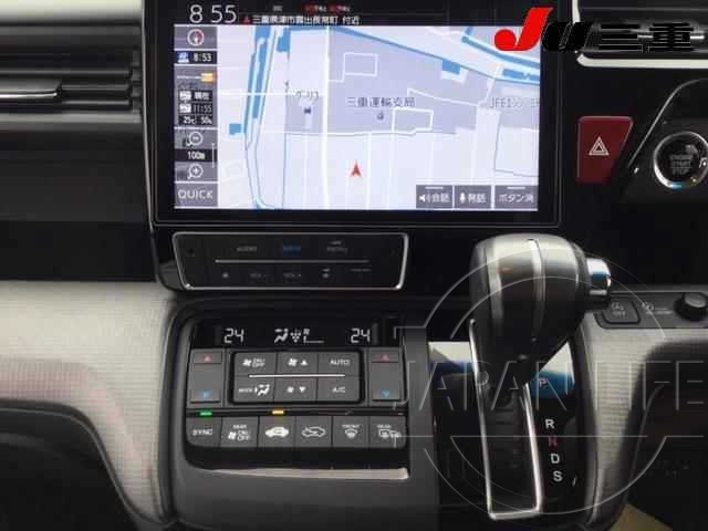 Фото Honda Stepwgn - Japan Life 