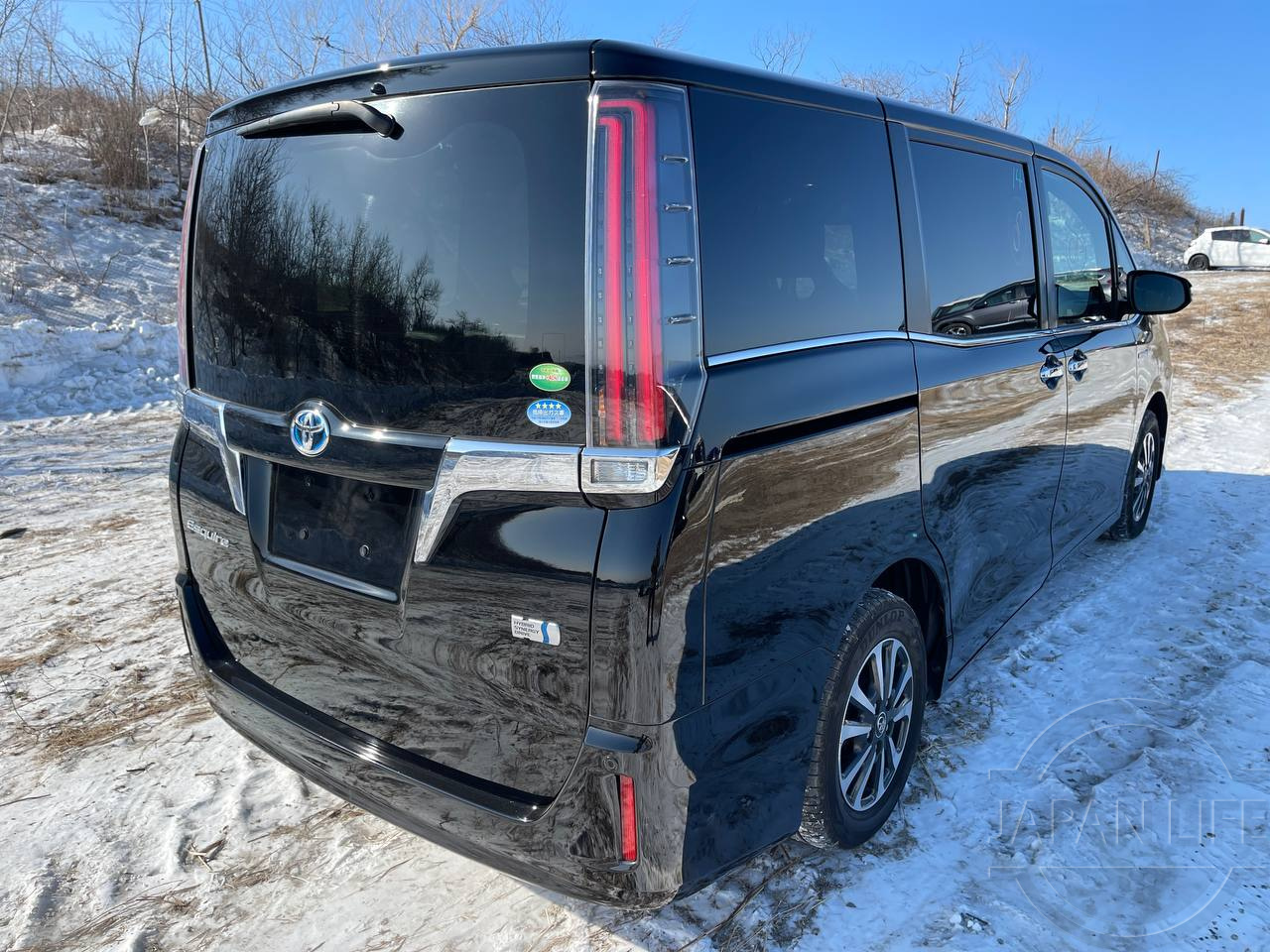 Фото Toyota Esquire - Japan Life 