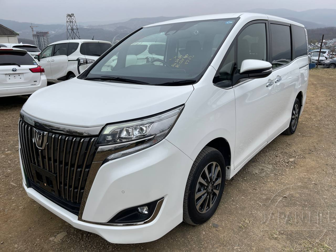 Фото Toyota Esquire - Japan Life 