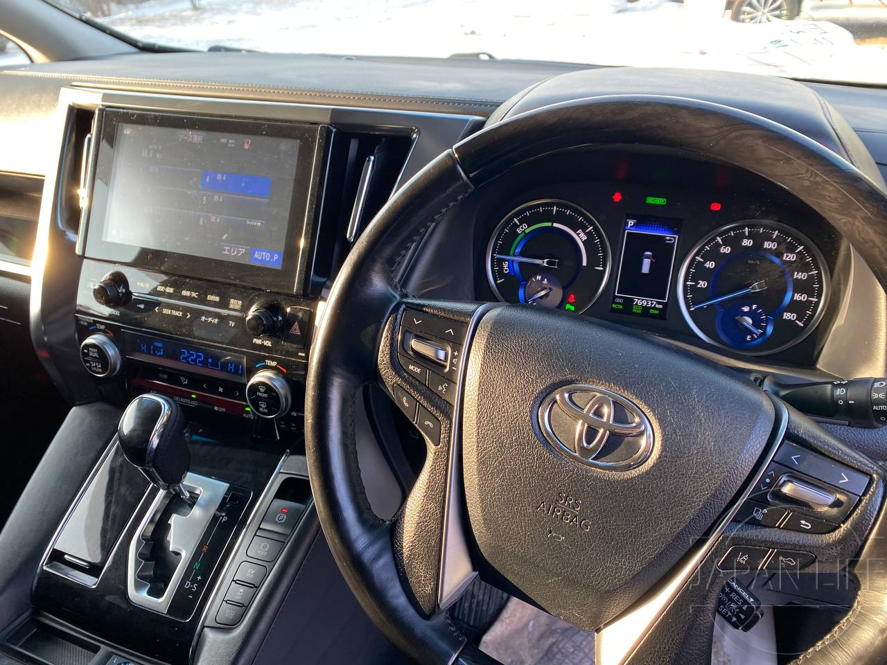 Фото Toyota Alphard - Japan Life 