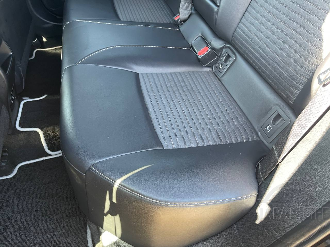 Фото Toyota Corolla - Japan Life 