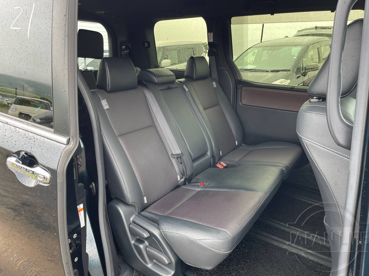 Фото Toyota Esquire - Japan Life 