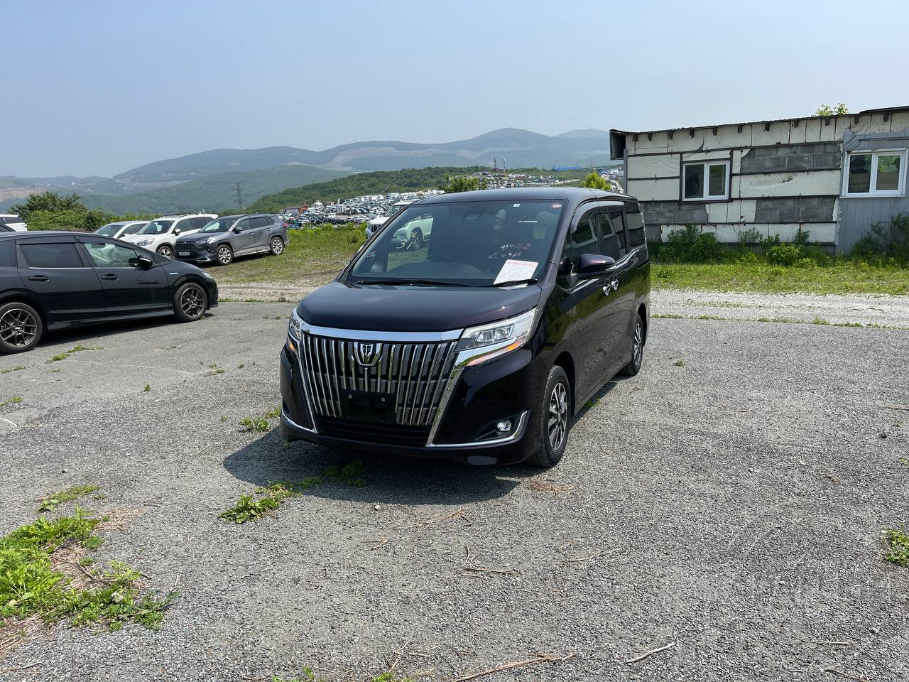 Фото Toyota Esquire - Japan Life 