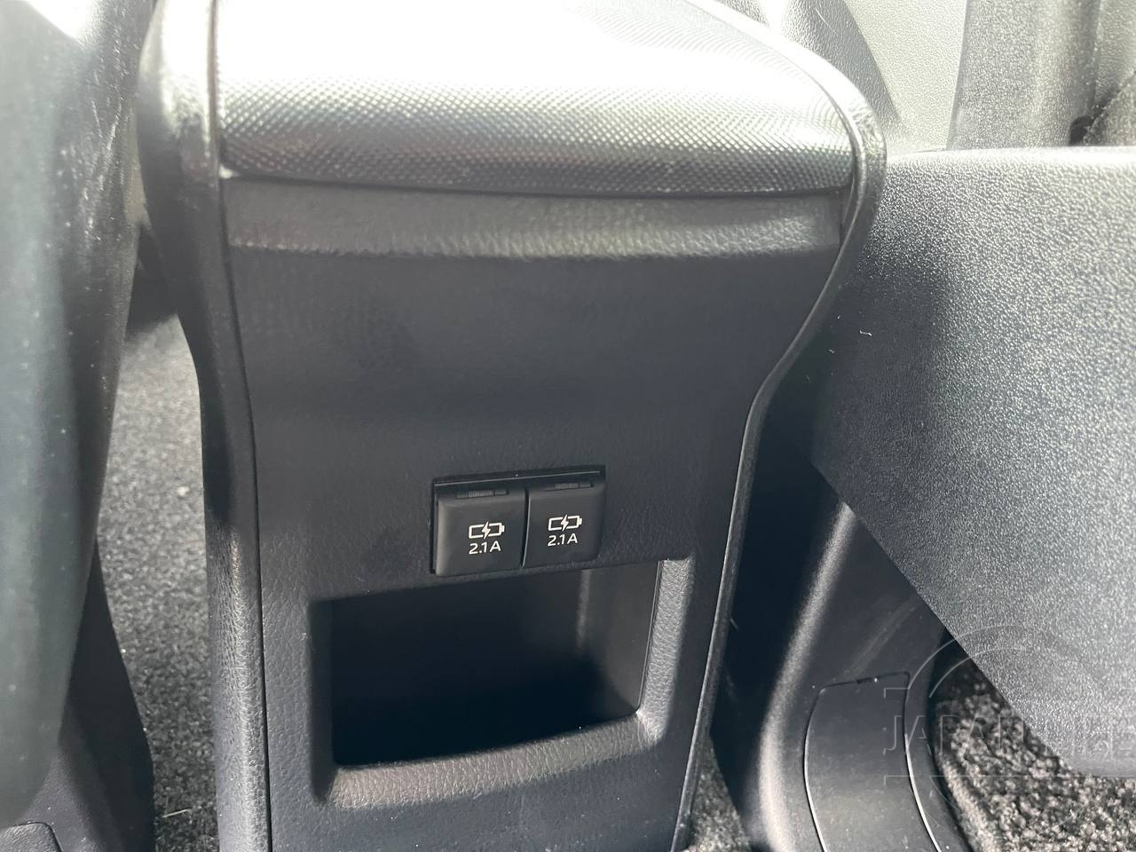 Фото Toyota Esquire - Japan Life 