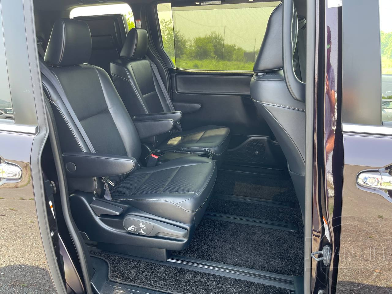 Фото Toyota Esquire - Japan Life 