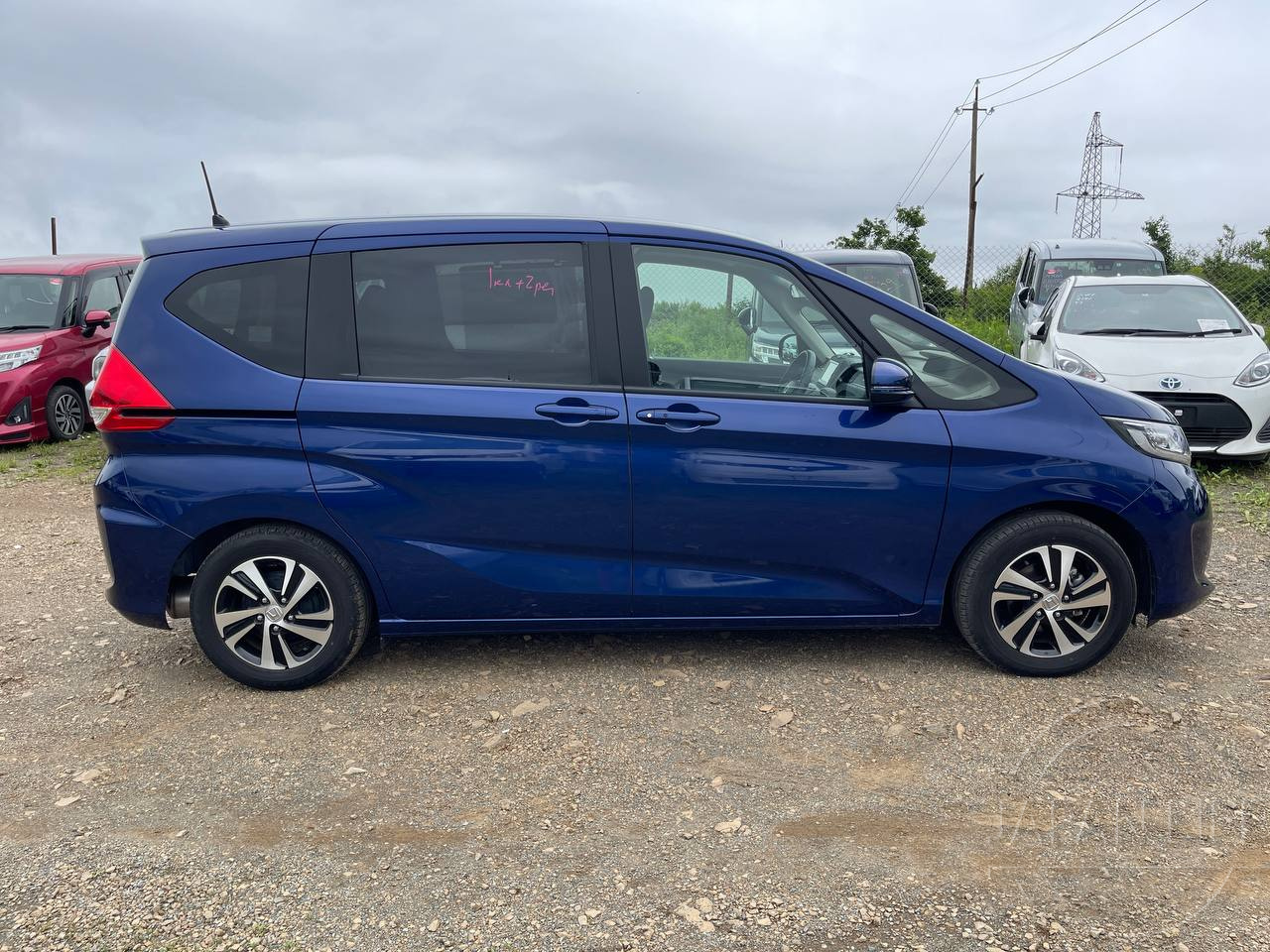 Фото Honda Freed - Japan Life 