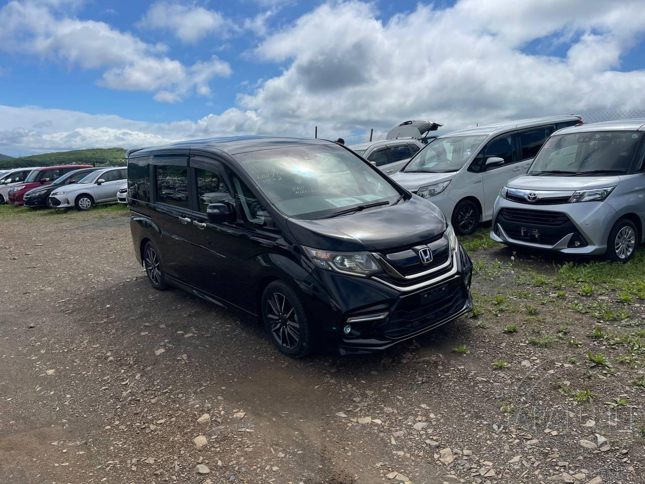 Фото Honda Stepwgn - Japan Life 