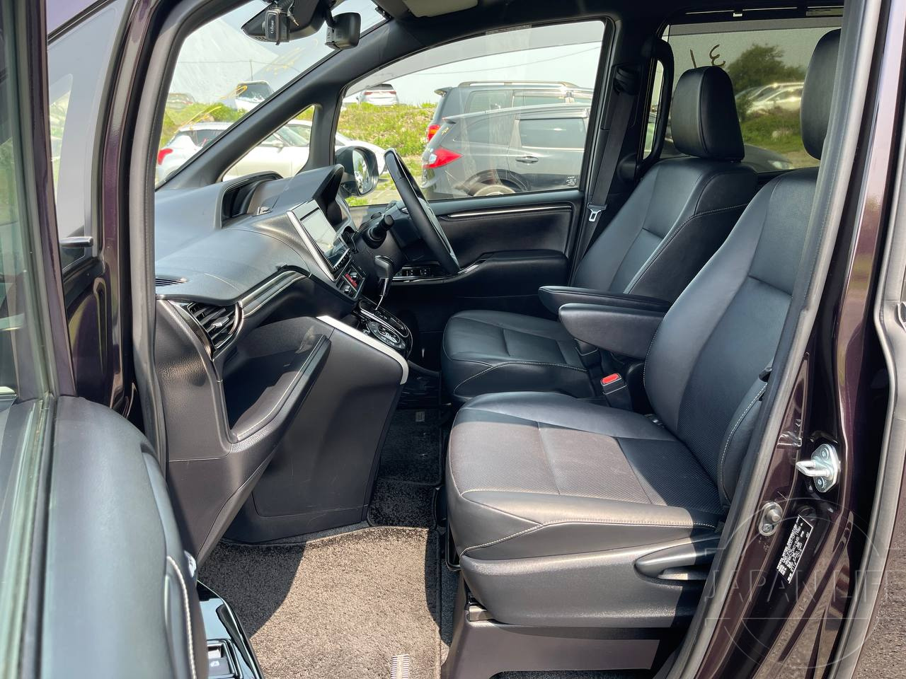 Фото Toyota Esquire - Japan Life 