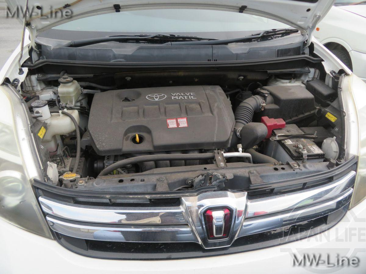 Фото Toyota Isis - Japan Life 