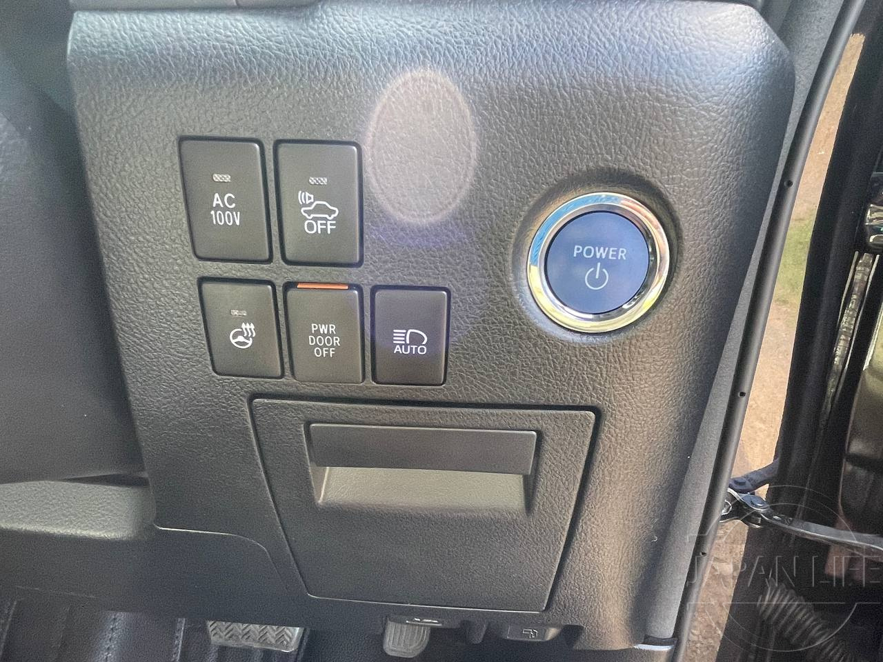 Фото Toyota Alphard - Japan Life 