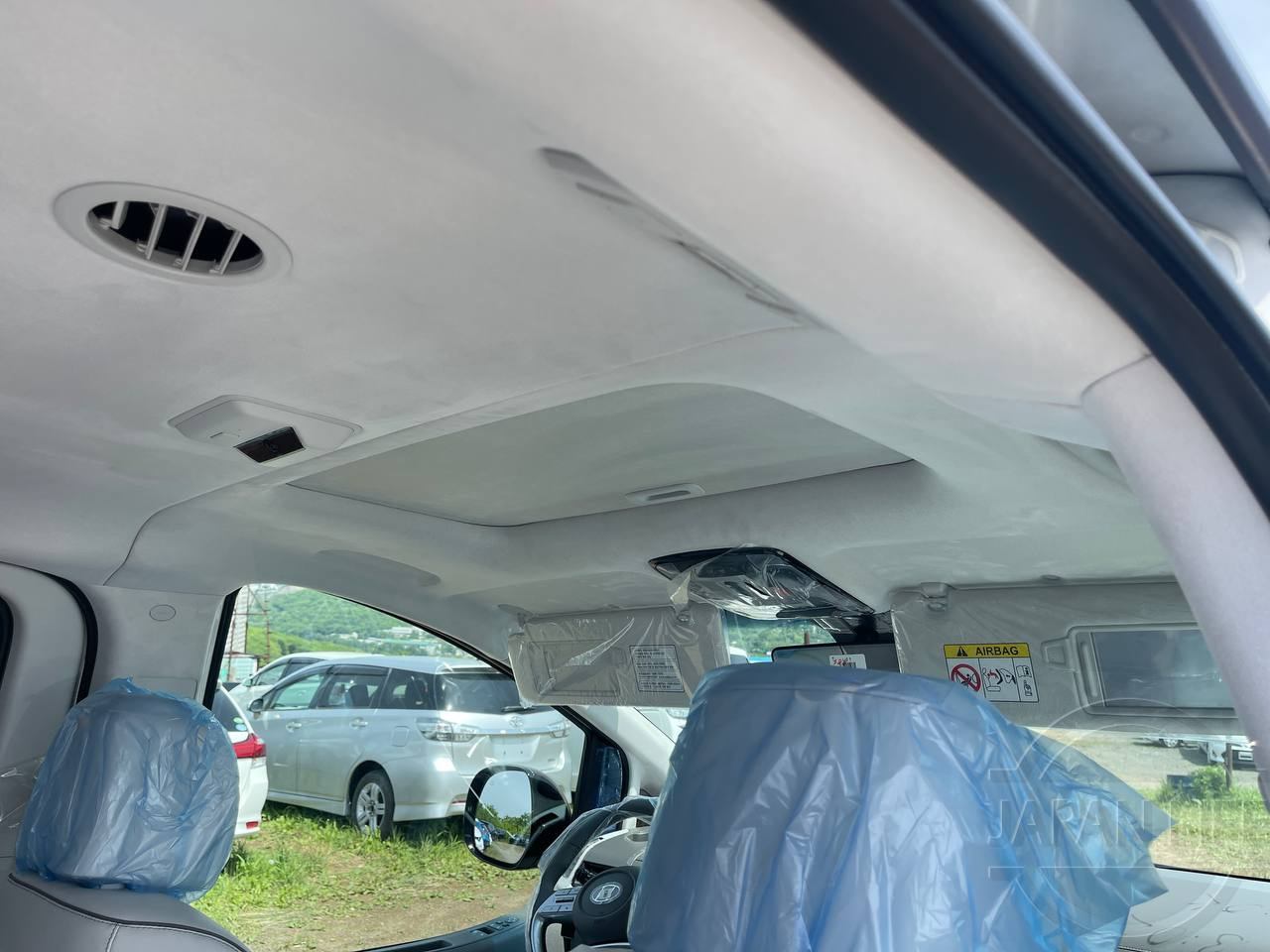 Фото Hyundai Staria - Japan Life 