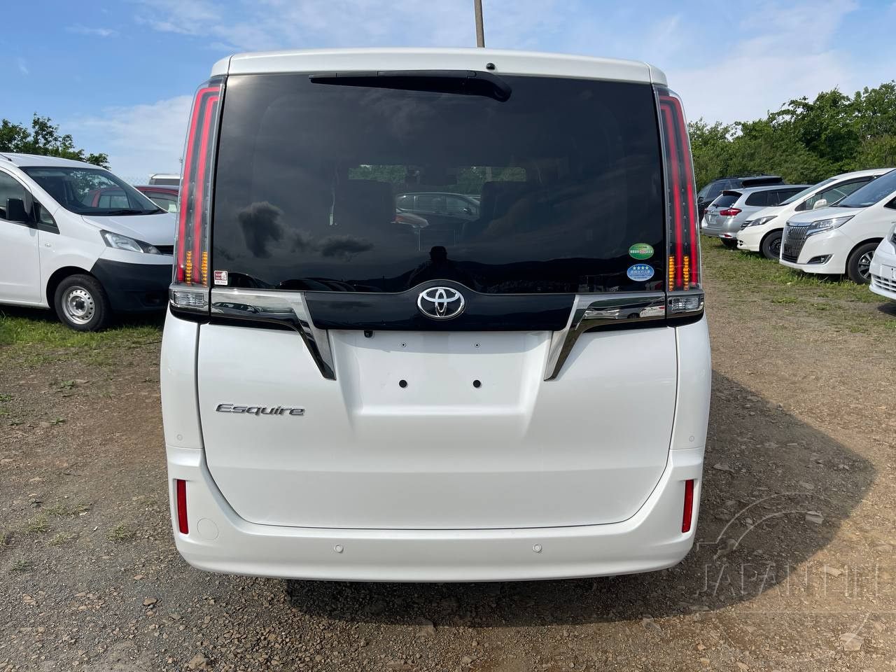 Фото Toyota Esquire - Japan Life 
