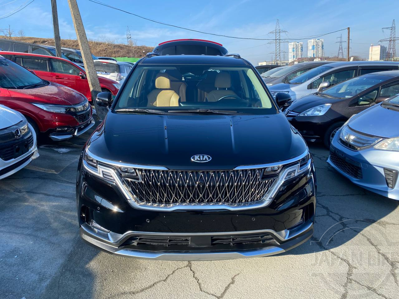 Фото Kia Carnival - Japan Life 