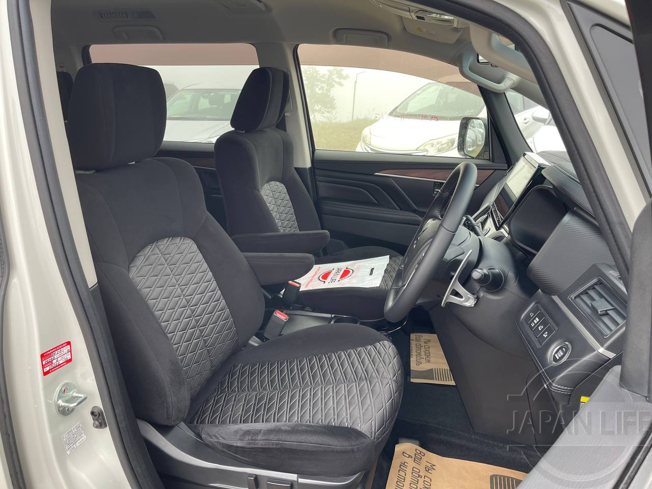 Фото Mitsubishi Delica D:5 - Japan Life 