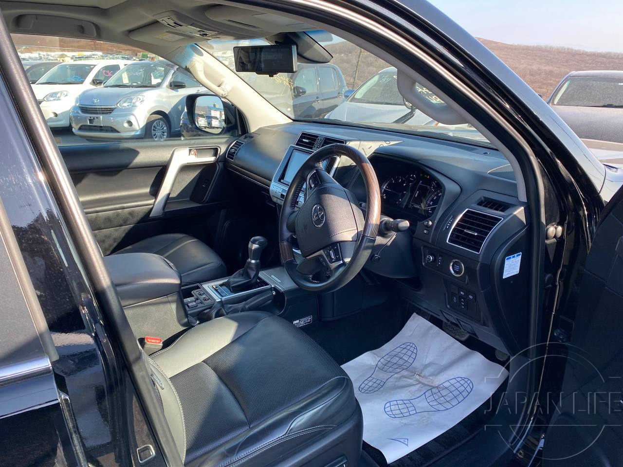 Фото Toyota Land Cruiser Prado - Japan Life 