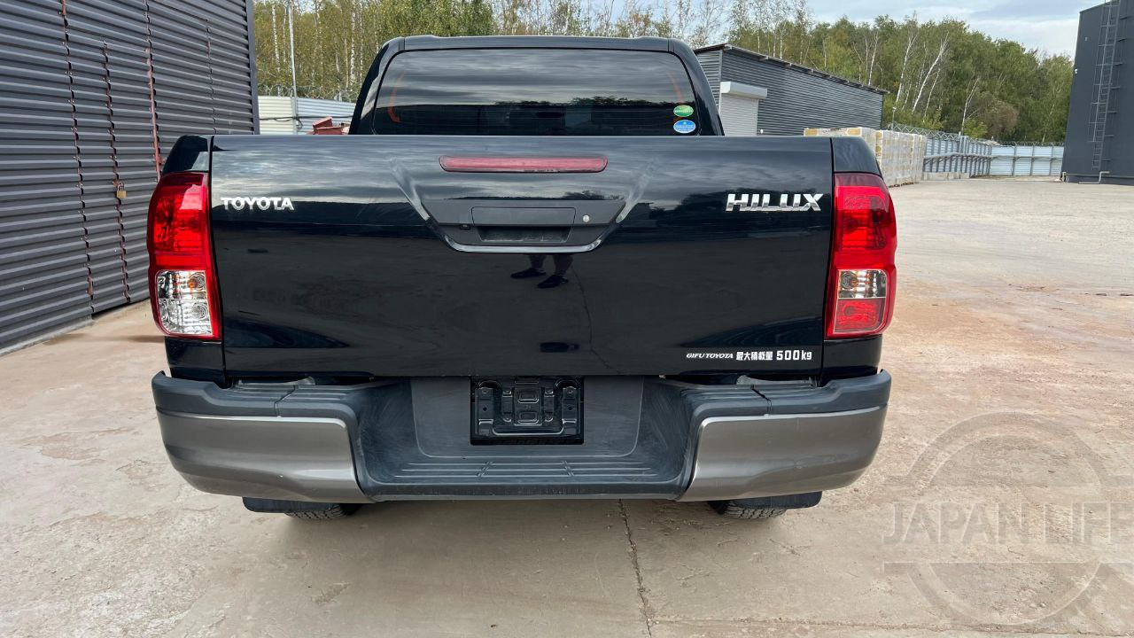 Фото Toyota Hilux - Japan Life 