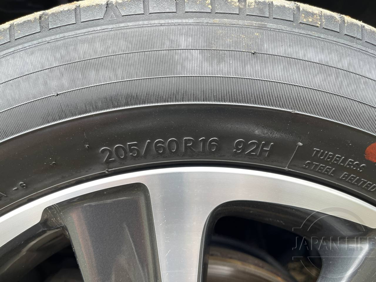 Фото Toyota Noah - Japan Life 