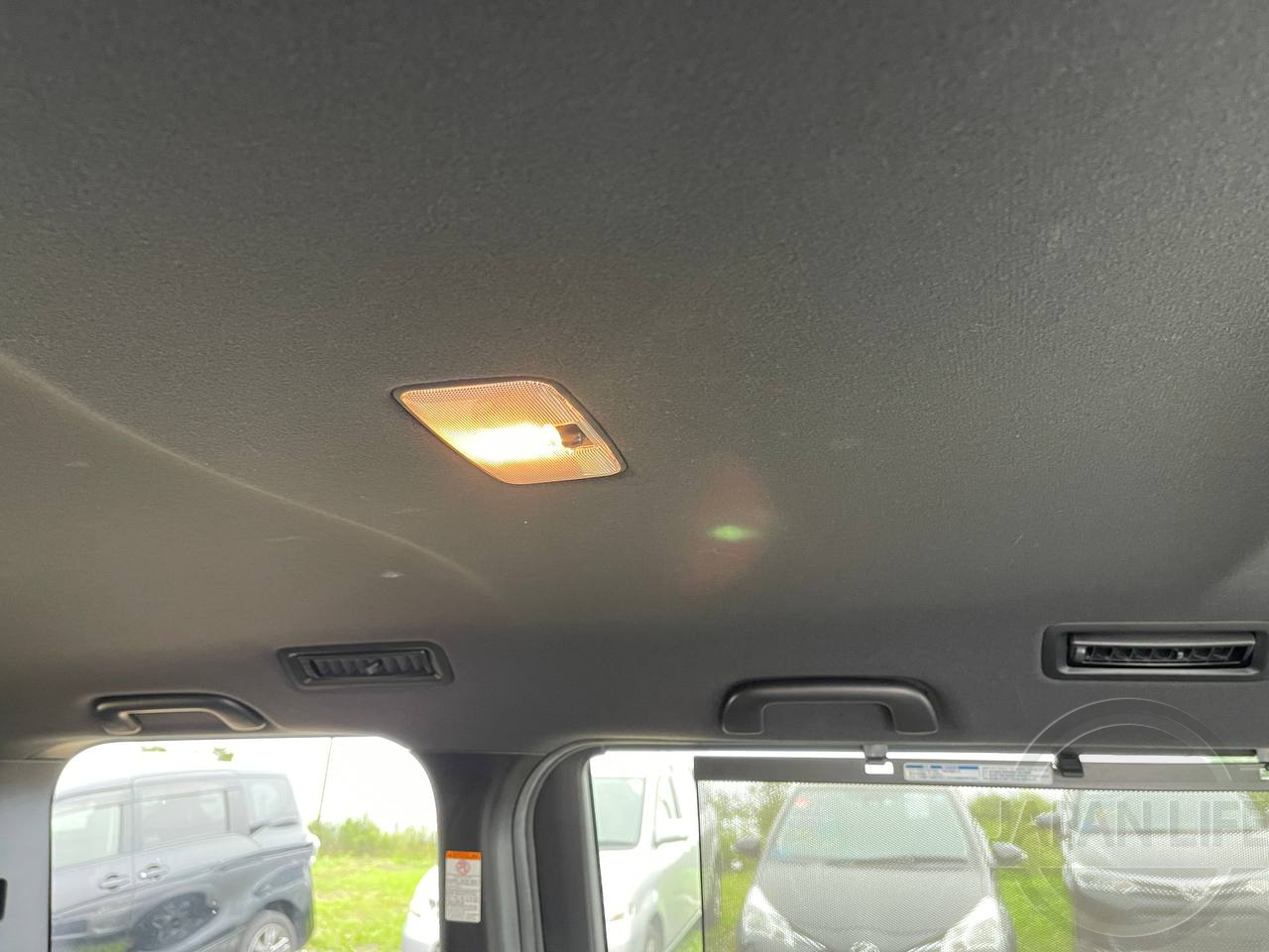 Фото Toyota Noah - Japan Life 