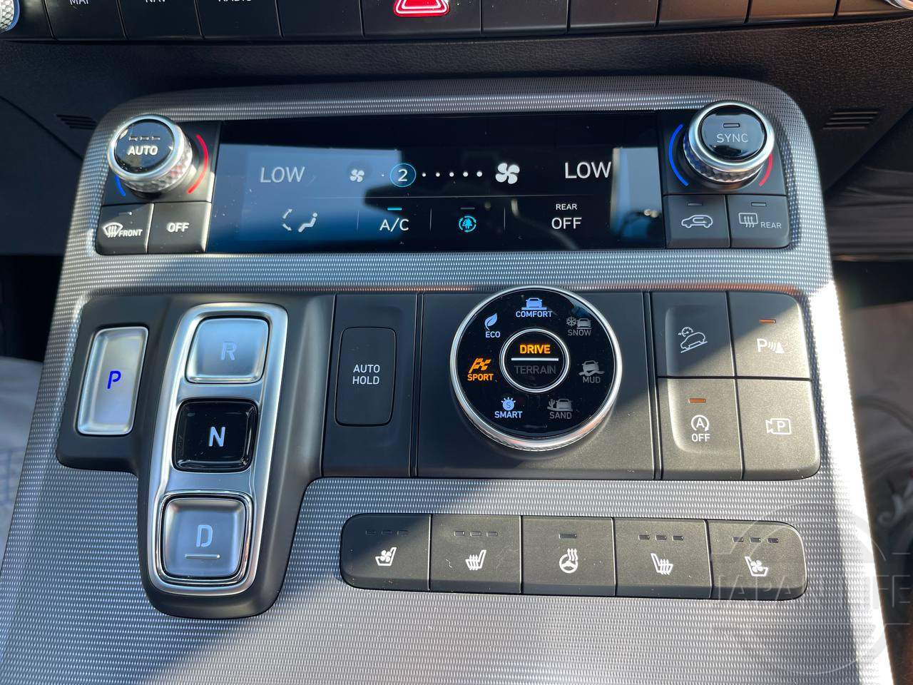 Фото Hyundai Palisade - Japan Life 