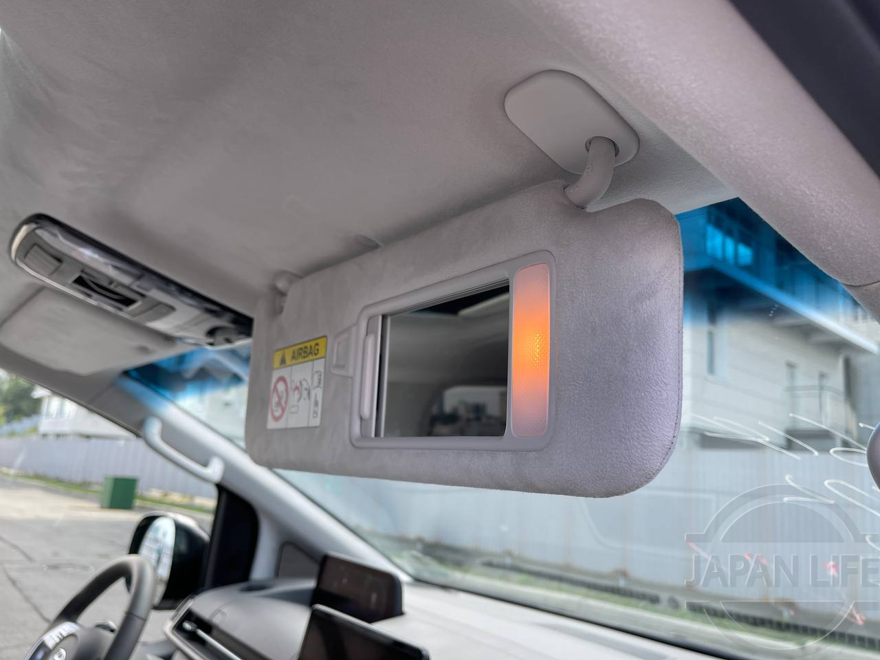 Фото Hyundai Staria - Japan Life 