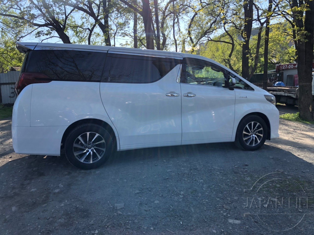Фото Toyota Alphard Executive Lounge - Japan Life 