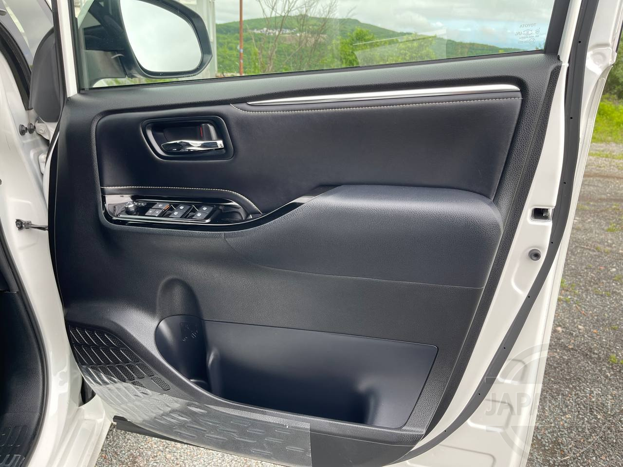 Фото Toyota Esquire - Japan Life 