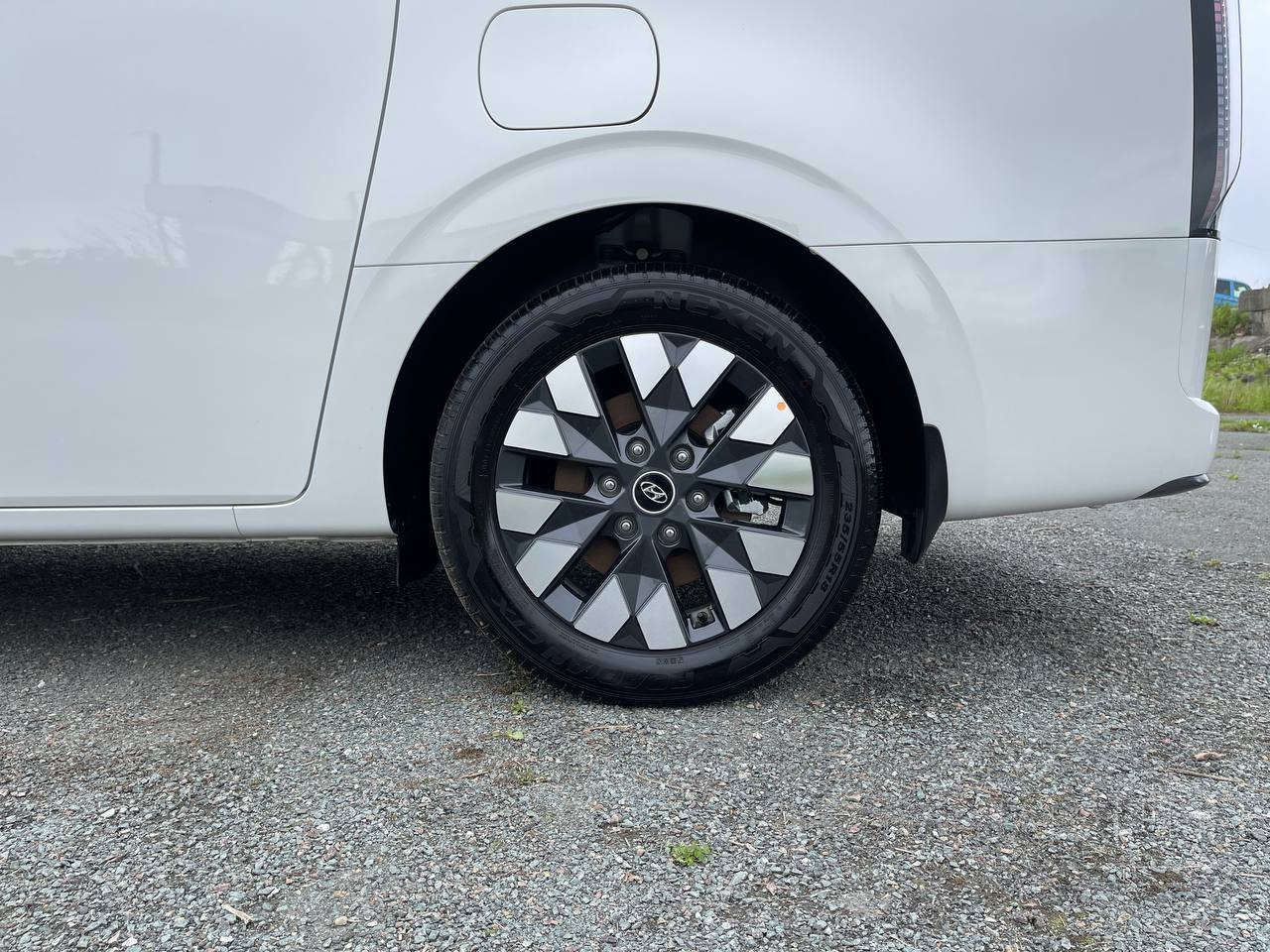 Фото Hyundai Staria - Japan Life 