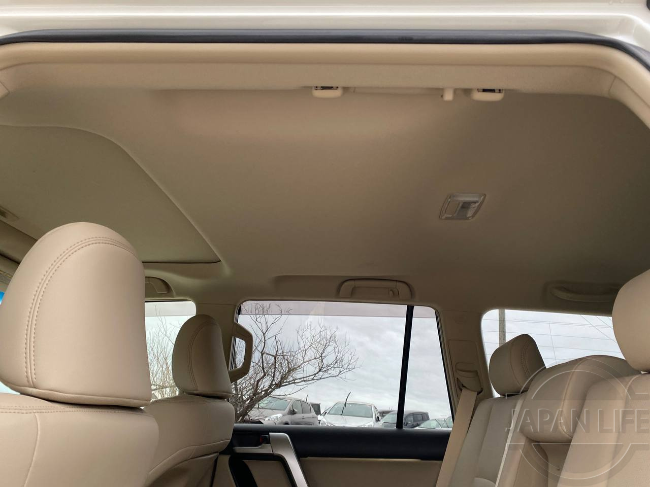 Фото Toyota Land Cruiser Prado - Japan Life 