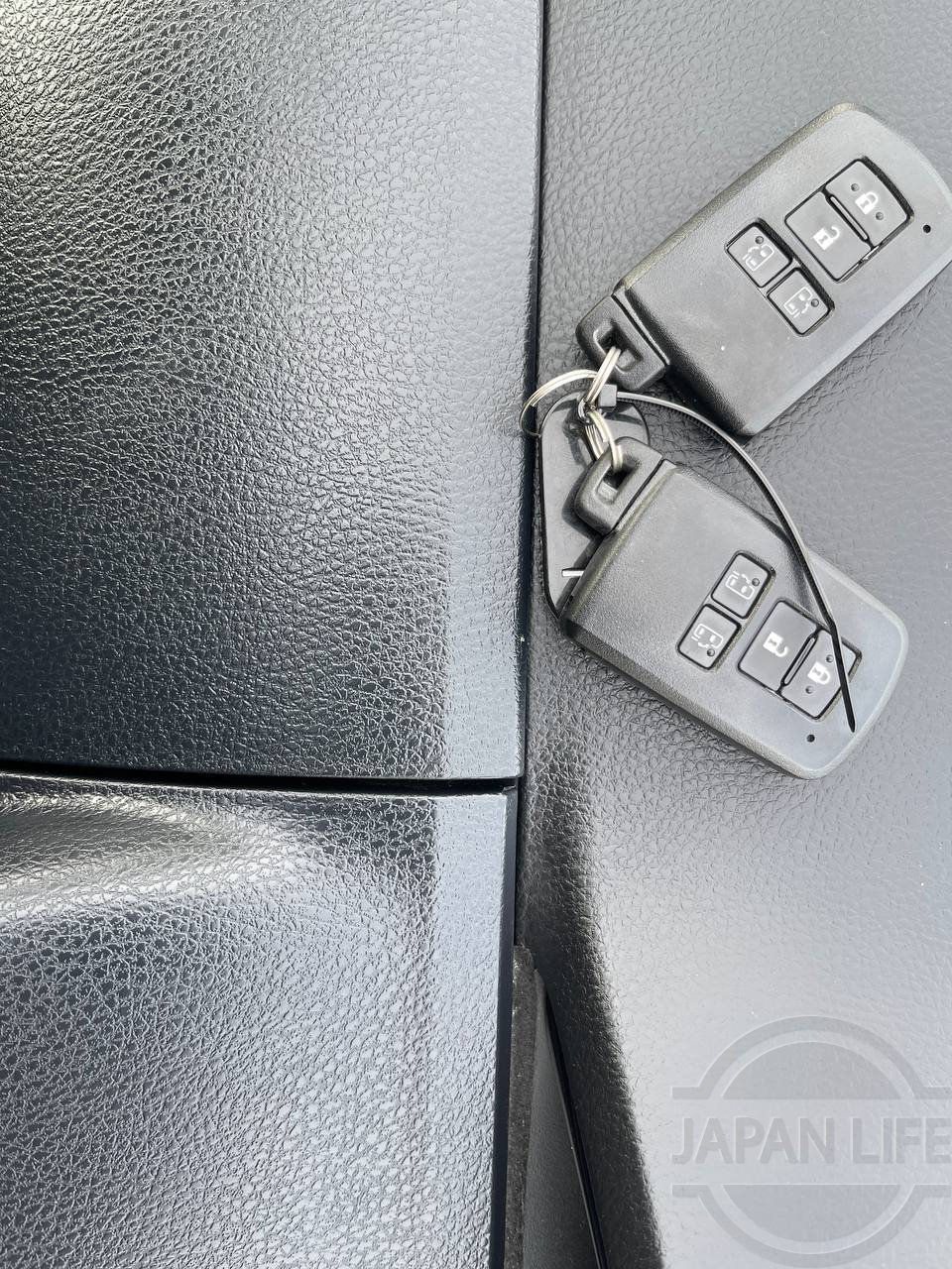 Фото Toyota Noah - Japan Life 