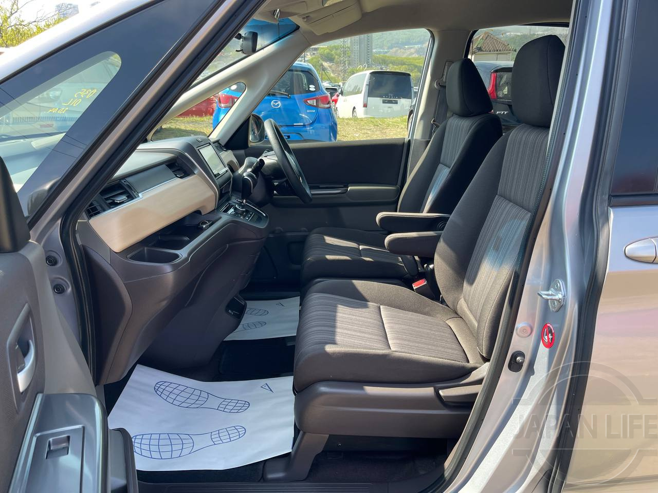 Фото Honda Freed - Japan Life 