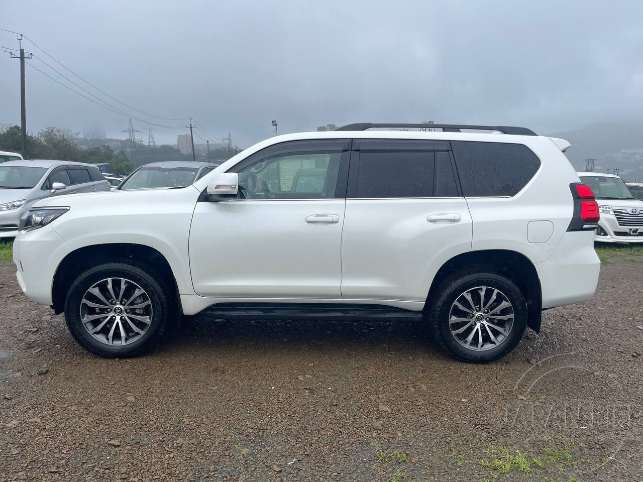 Фото Toyota Land Cruiser Prado - Japan Life 