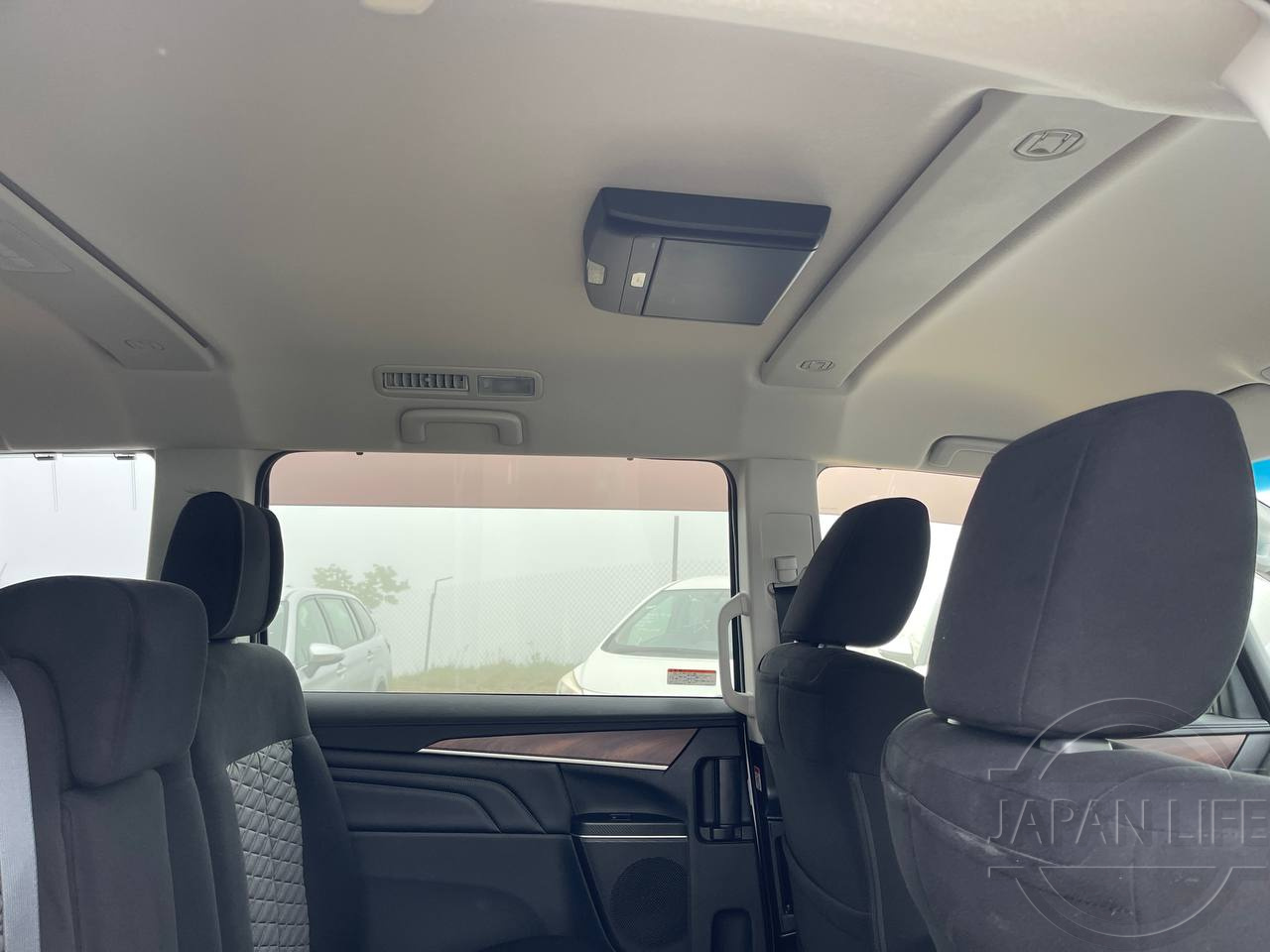 Фото Mitsubishi Delica D:5 - Japan Life 