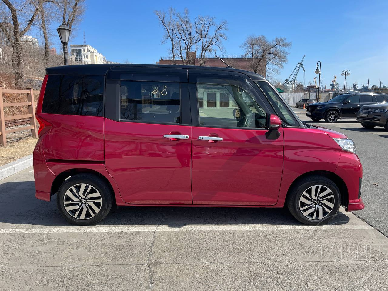 Фото Toyota Roomy - Japan Life 