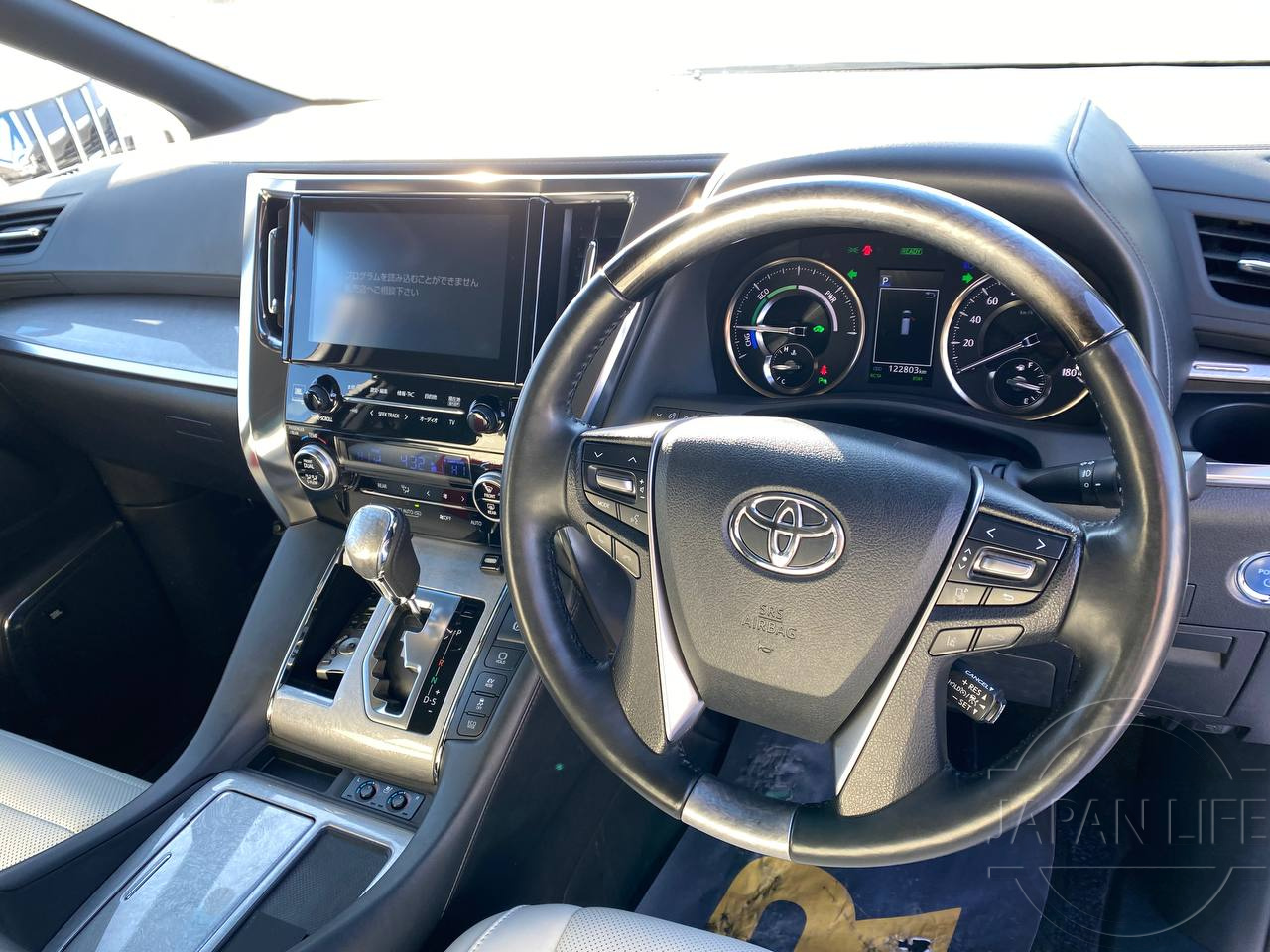 Фото Toyota Alphard - Japan Life 