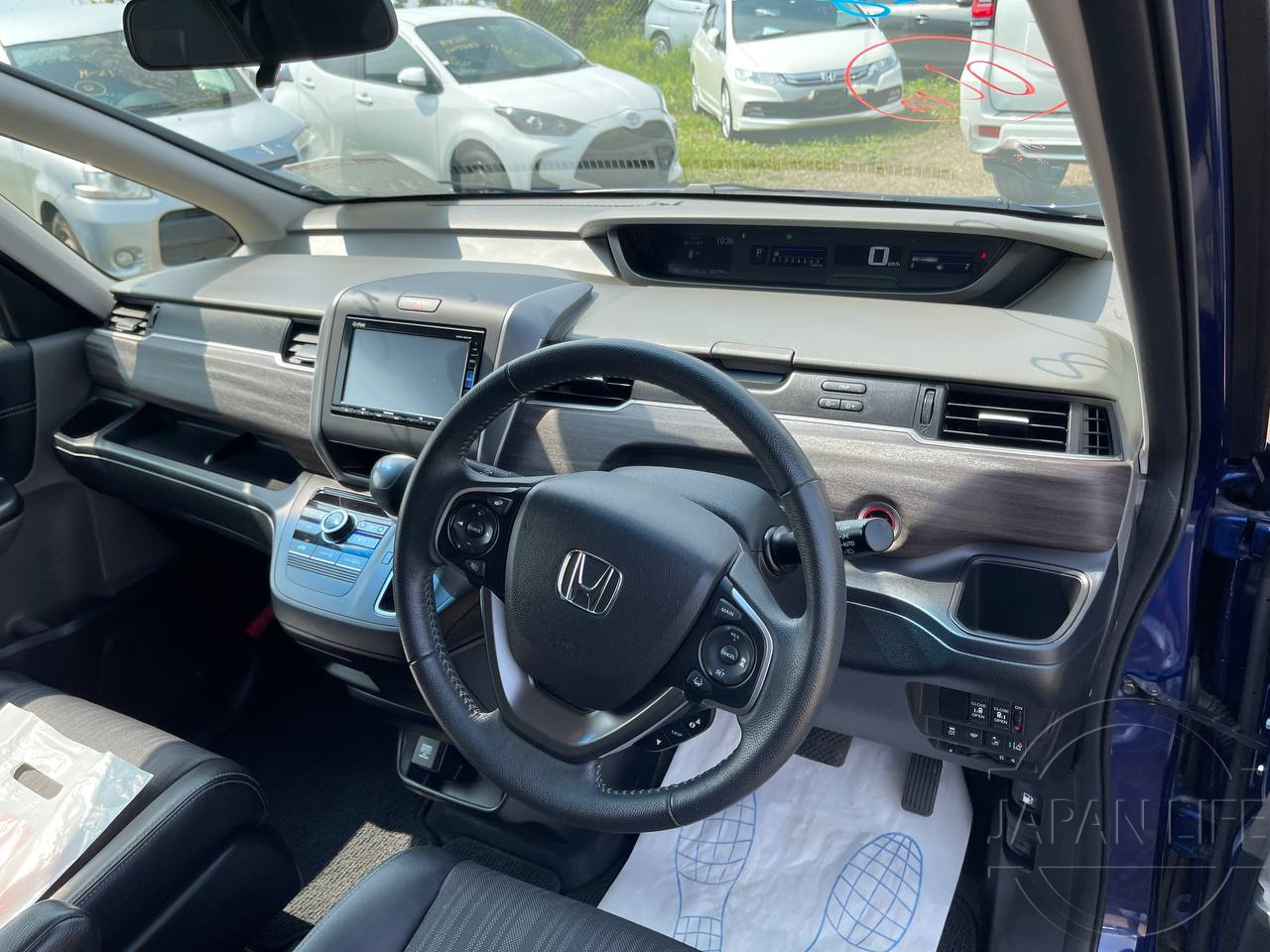 Фото Honda Freed - Japan Life 