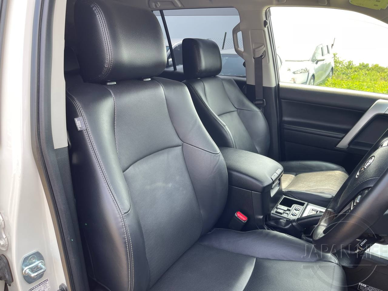 Фото Toyota Land Cruiser Prado - Japan Life 