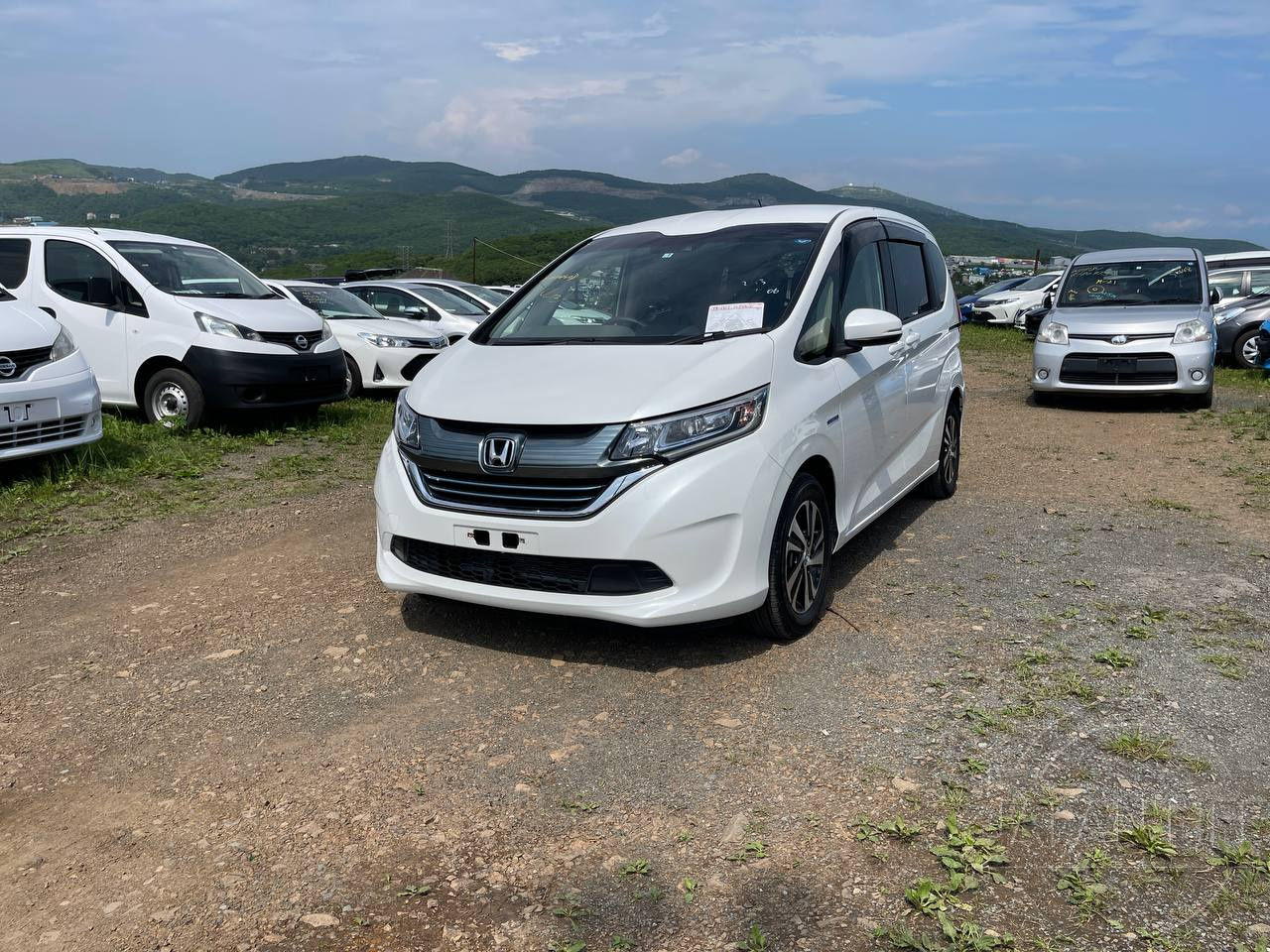 Фото Honda Freed - Japan Life 